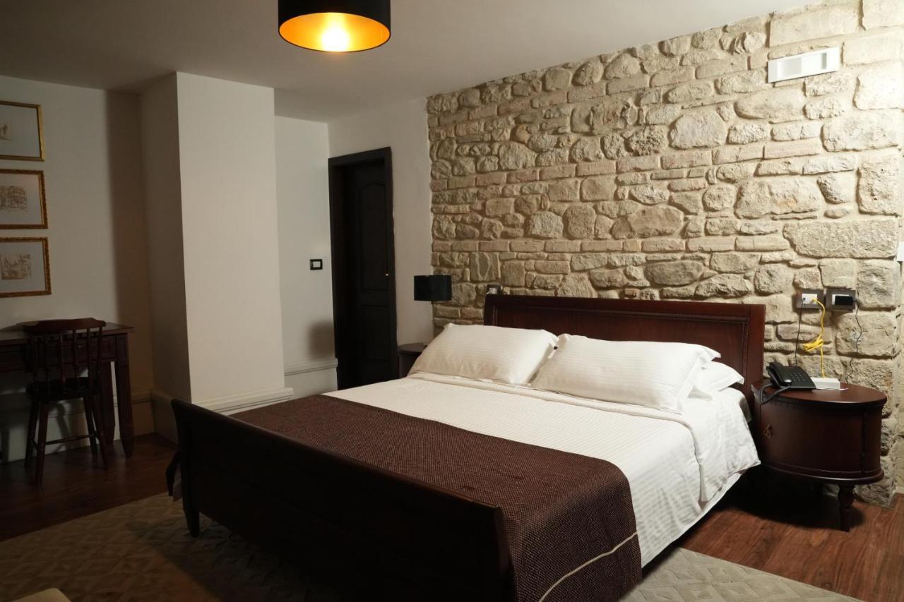 Hotel Boutique Vila 8 Durrës Zewnętrze zdjęcie