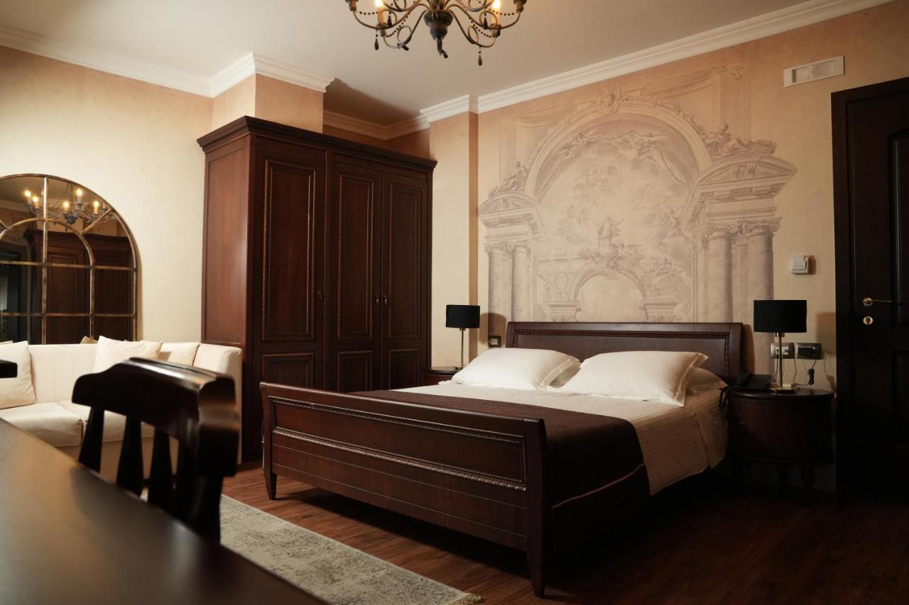 Hotel Boutique Vila 8 Durrës Zewnętrze zdjęcie