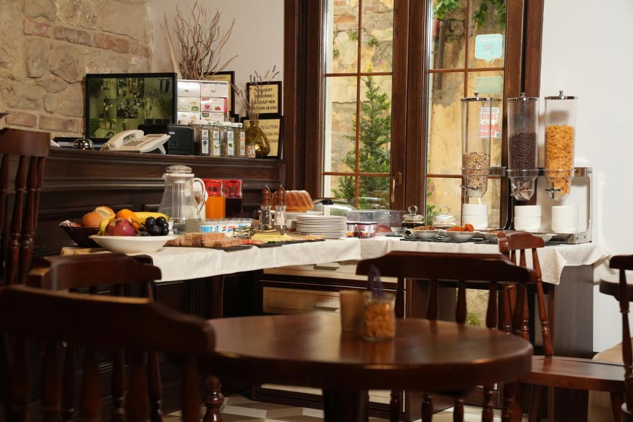 Hotel Boutique Vila 8 Durrës Zewnętrze zdjęcie