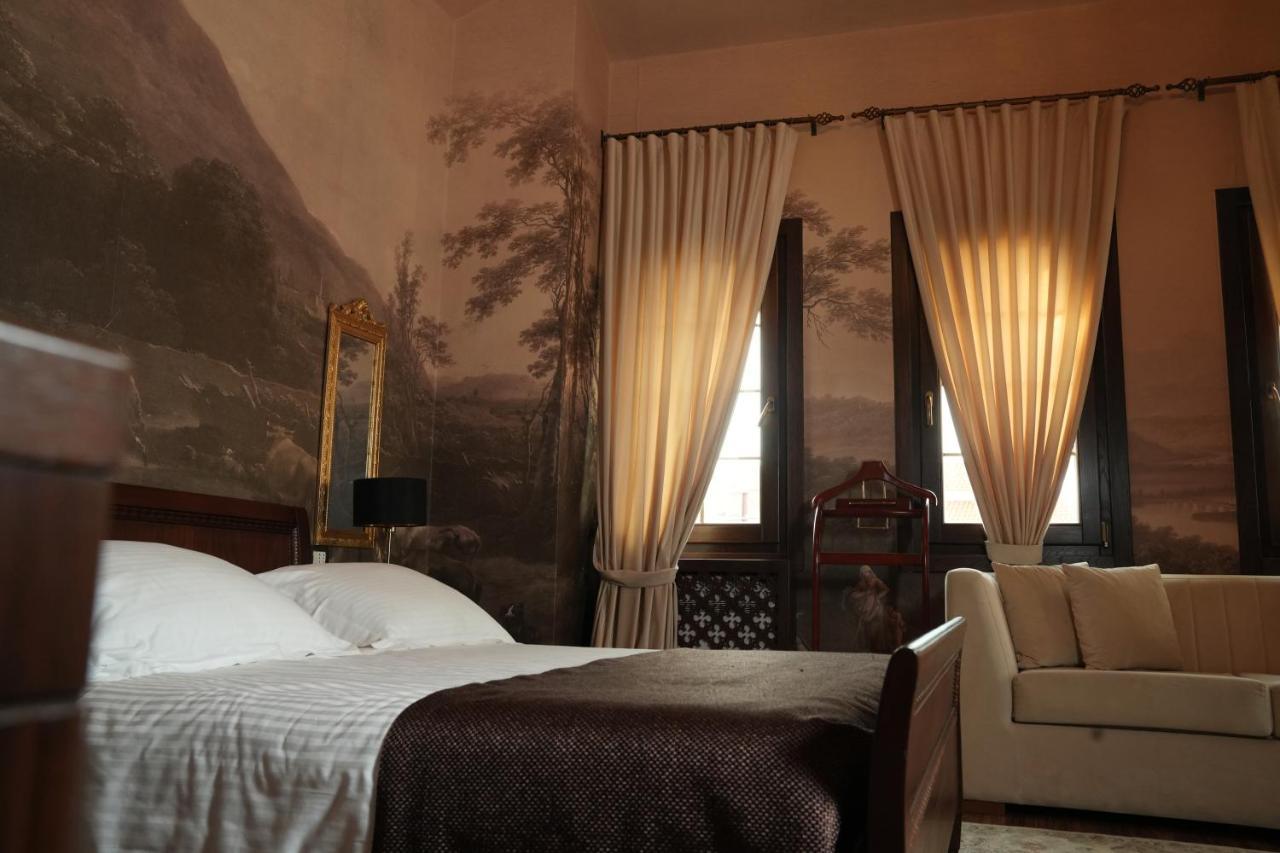 Hotel Boutique Vila 8 Durrës Zewnętrze zdjęcie