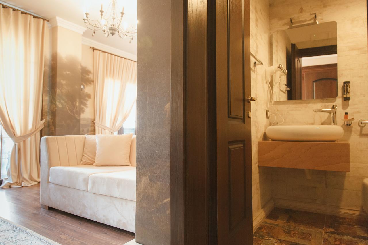 Hotel Boutique Vila 8 Durrës Zewnętrze zdjęcie