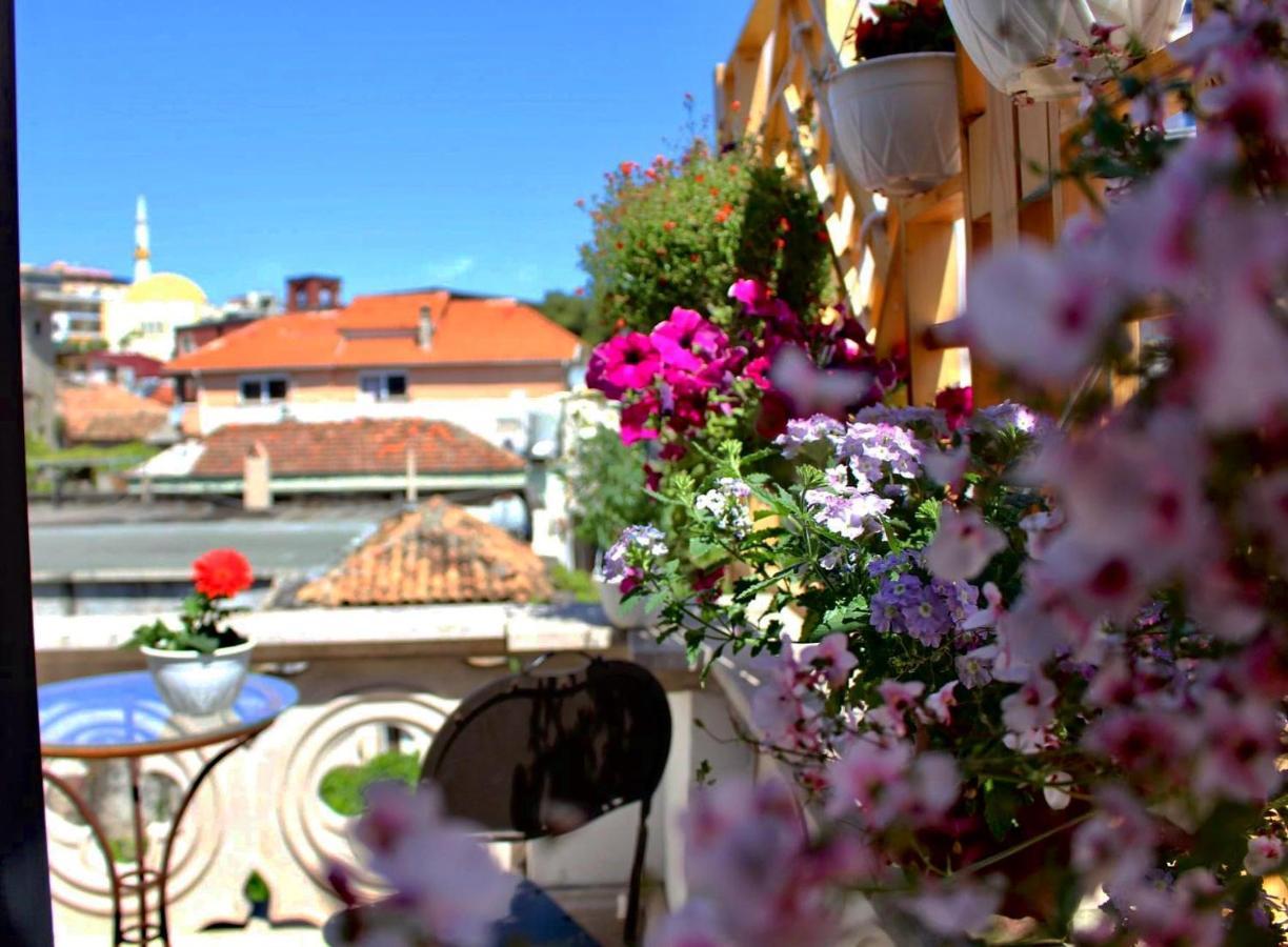 Hotel Boutique Vila 8 Durrës Zewnętrze zdjęcie